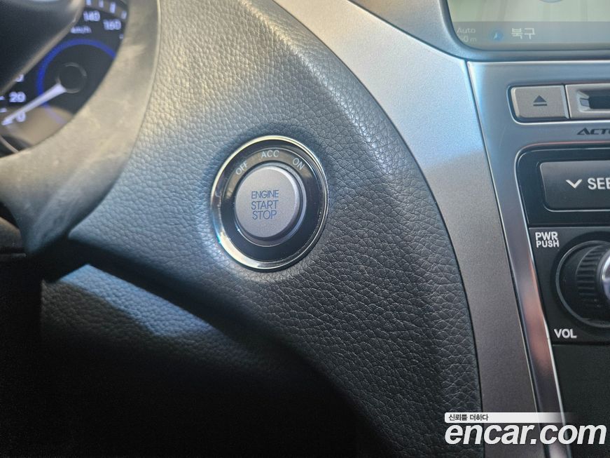 Hyundai Grandeur 2016