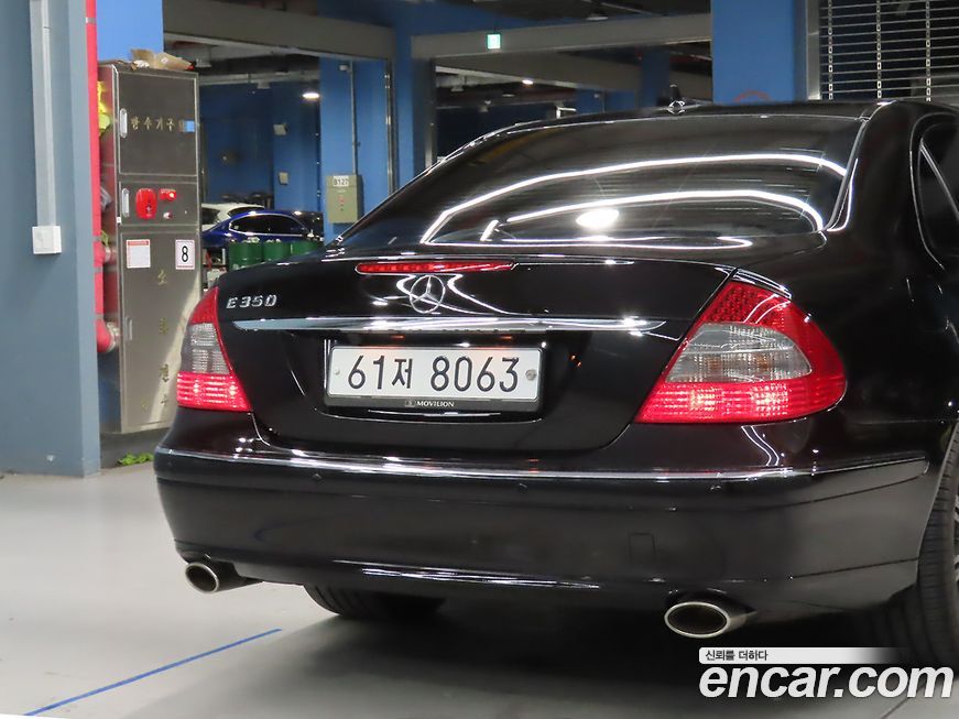 Mercedes-Benz E-Class 2008