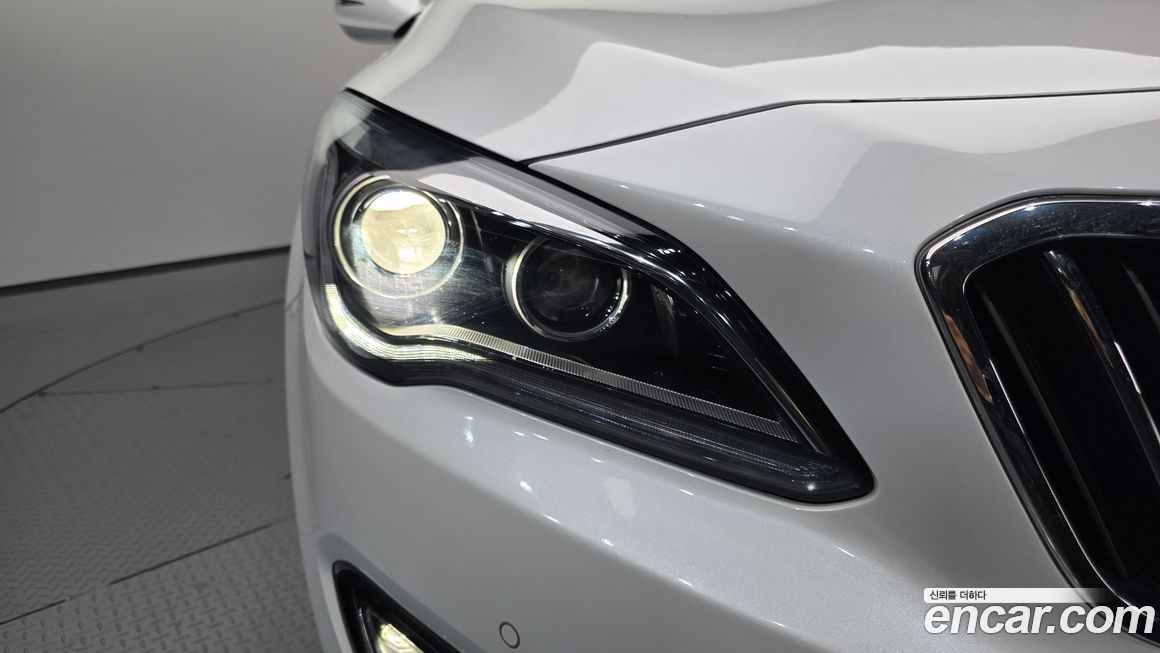 Hyundai Aslan 2015