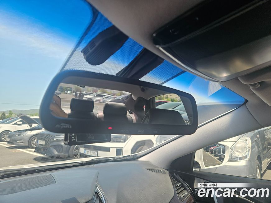 Hyundai Grandeur 2016