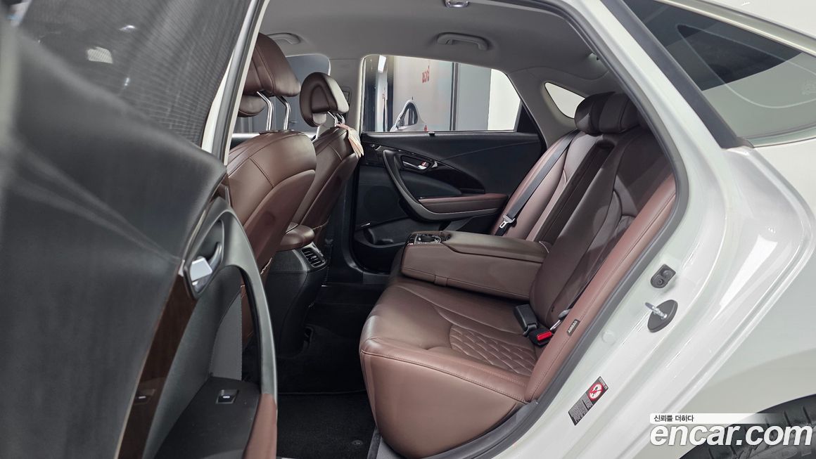Hyundai Aslan 2015