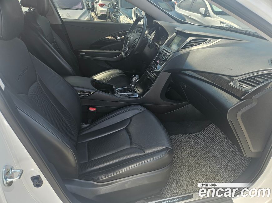 Hyundai Grandeur 2016