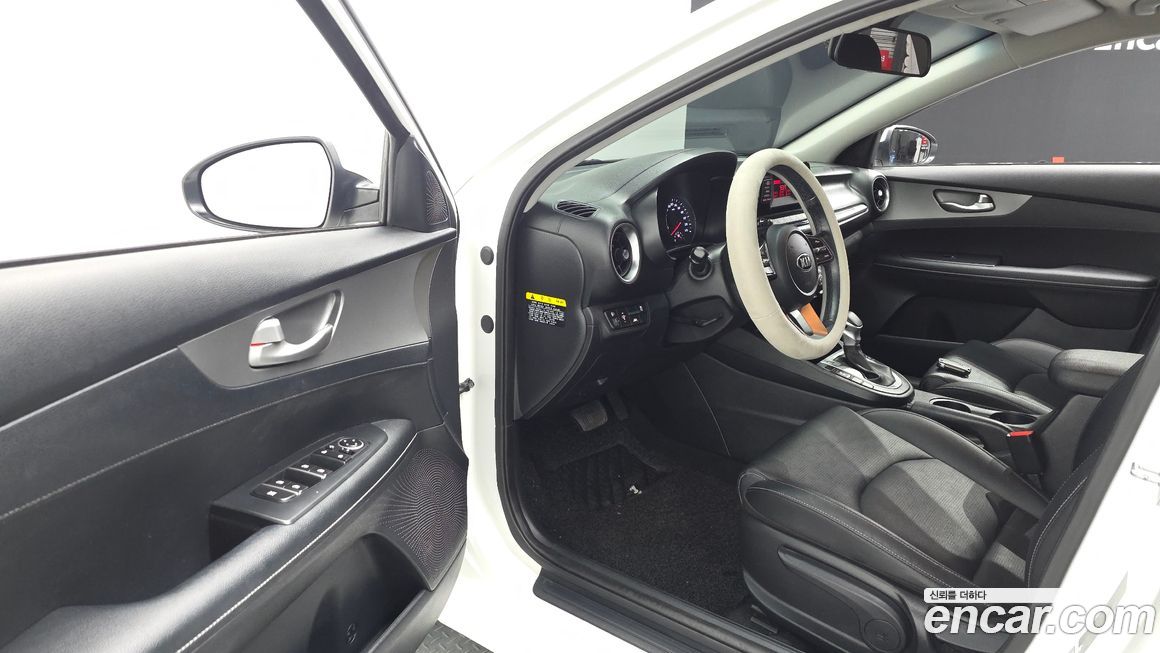 Kia K3 2019