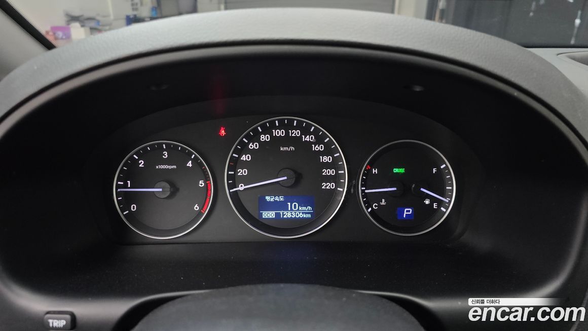 Hyundai Starex 2018
