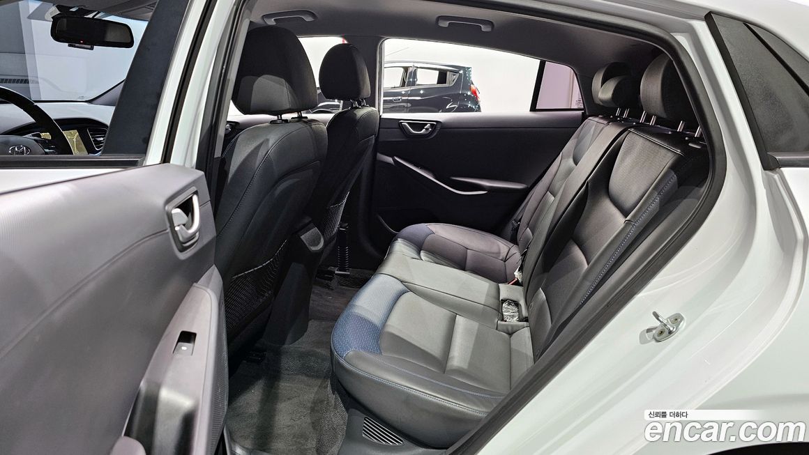 Hyundai Ioniq 2017