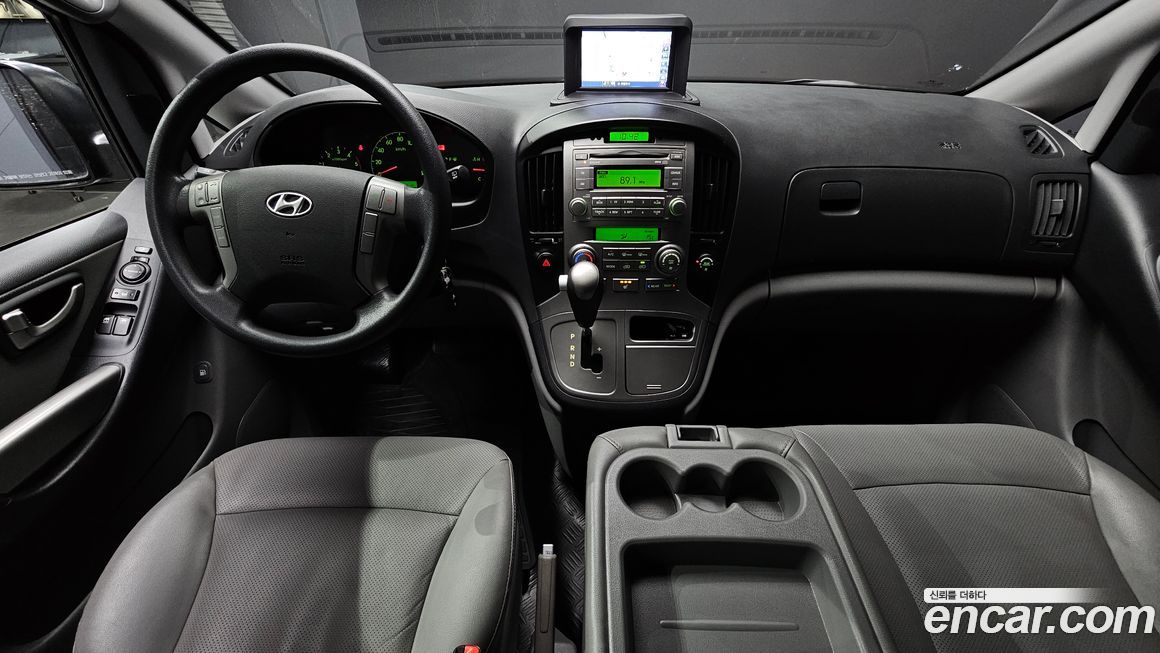 Hyundai Starex 2015