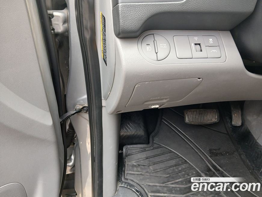 Hyundai Starex 2018