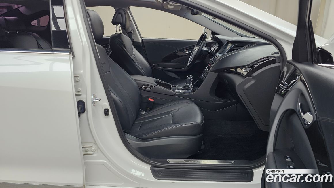 Hyundai Grandeur 2016