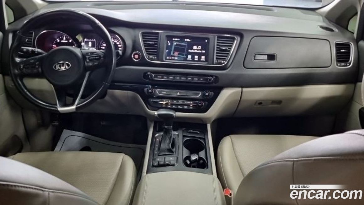 Kia Canival 2017