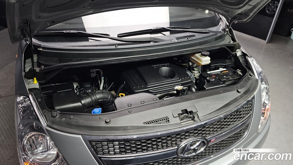 Hyundai Starex 2015