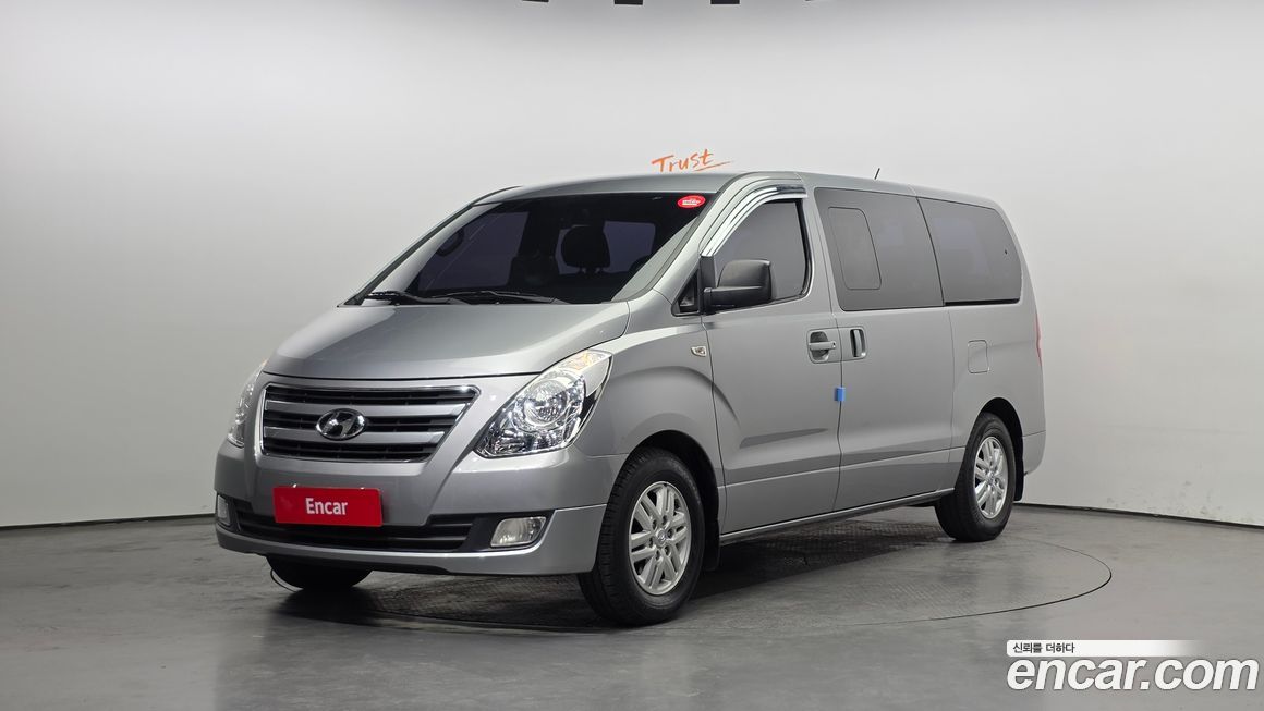 Hyundai Starex 2018