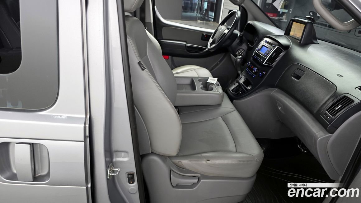 Hyundai Starex 2018