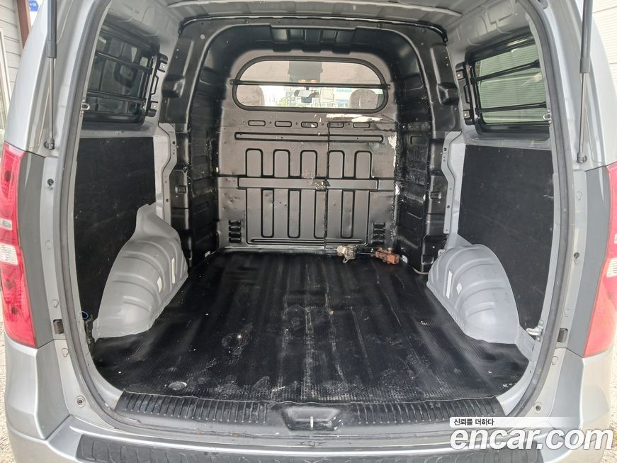 Hyundai Starex 2018