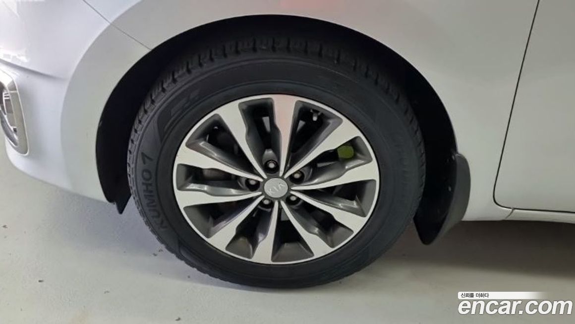 Kia Canival 2017