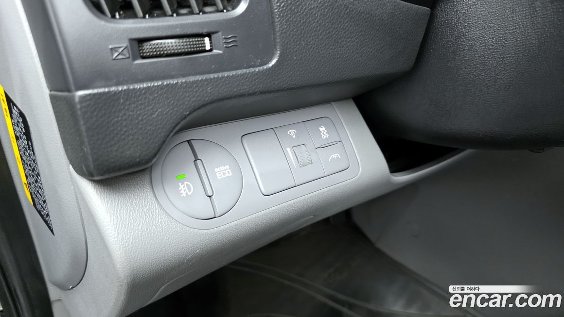 Hyundai Starex 2018