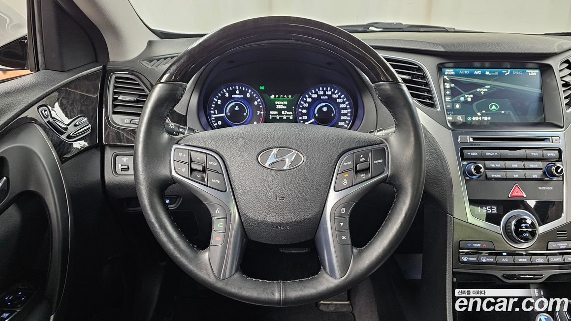 Hyundai Grandeur 2016