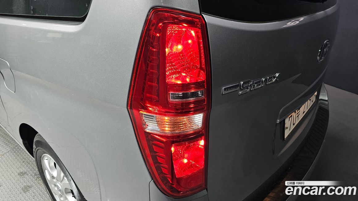 Hyundai Starex 2015