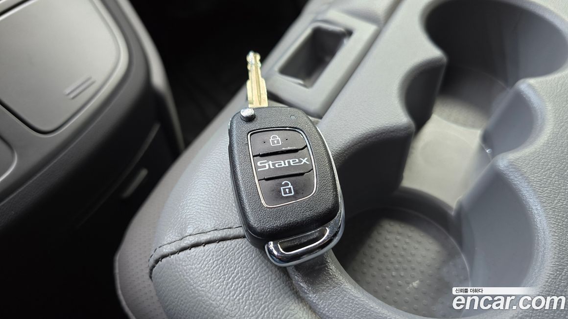 Hyundai Starex 2019