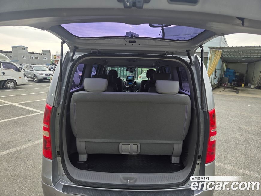 Hyundai Starex 2018