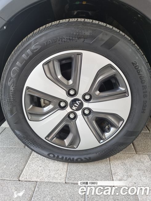 Kia Niro 2017