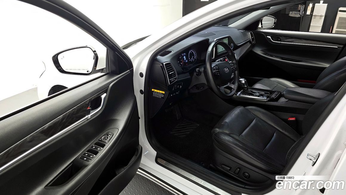 Hyundai Grandeur 2017