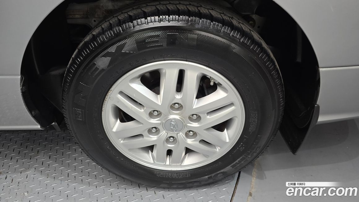 Hyundai Starex 2019