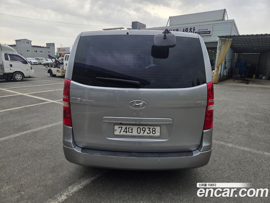 Hyundai Starex 2018