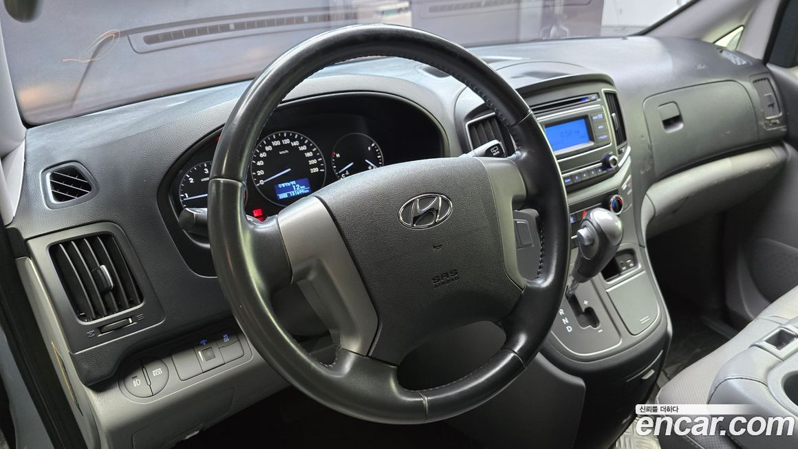 Hyundai Starex 2019