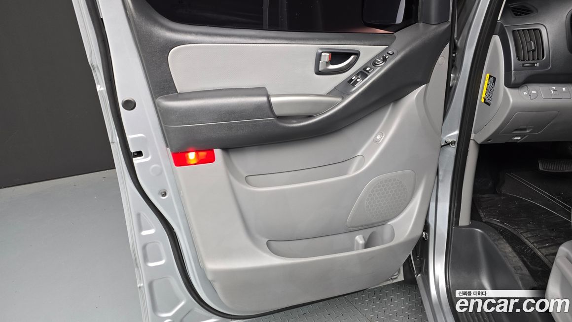 Hyundai Starex 2019