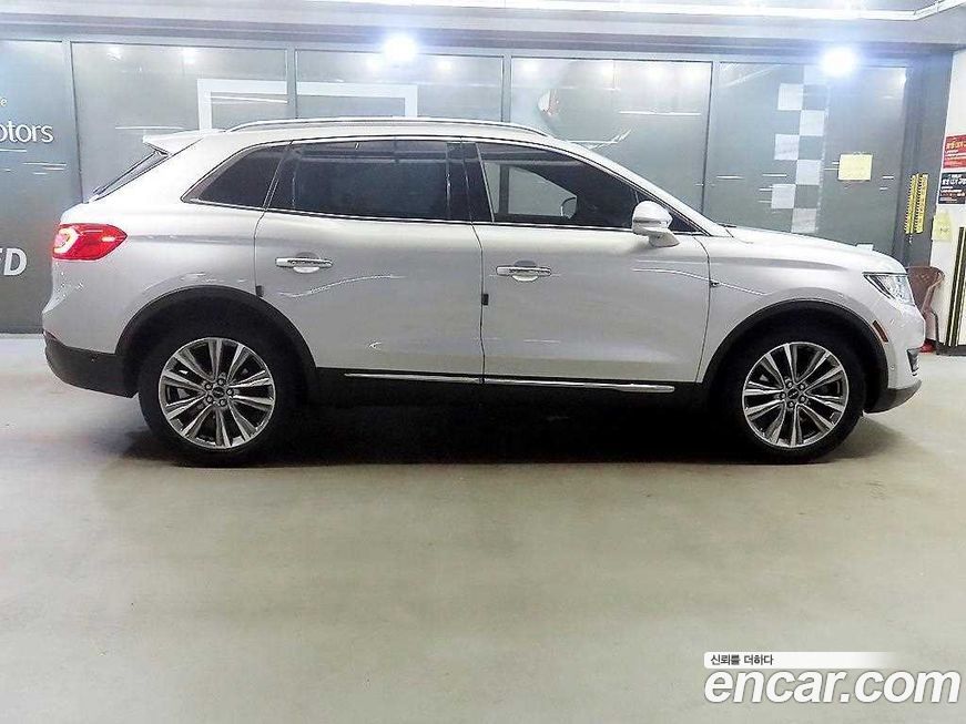 Lincoln MKX 2018