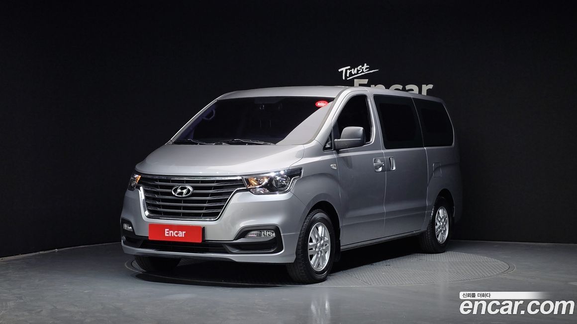 Hyundai Starex 2019