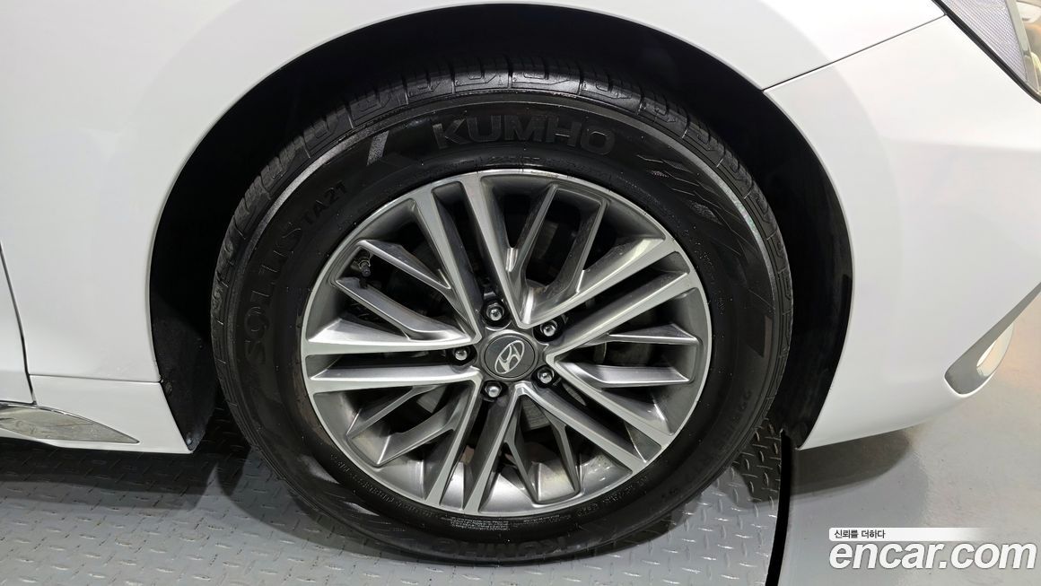 Hyundai Grandeur 2017