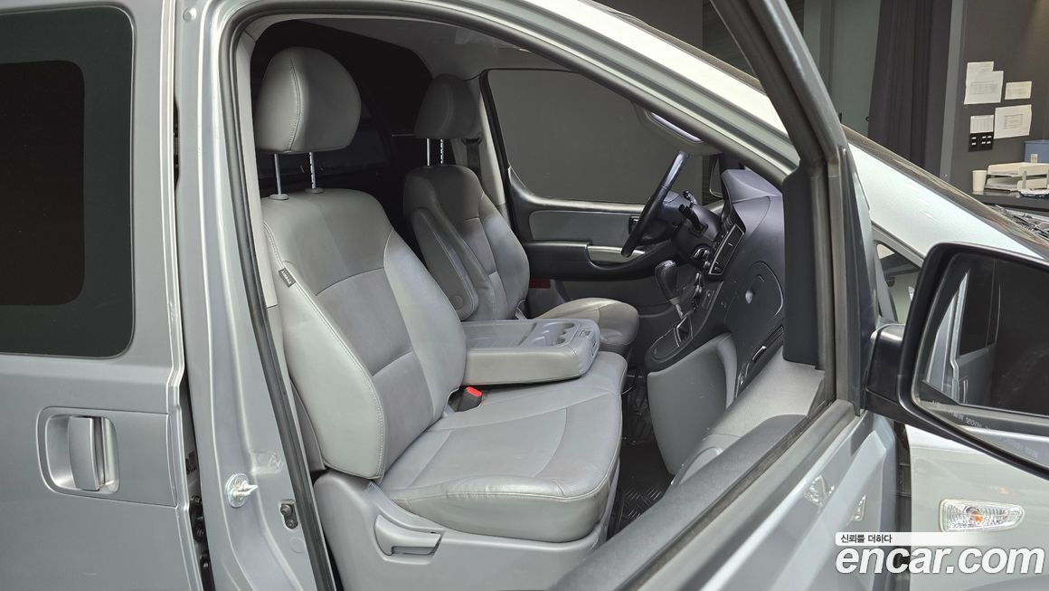 Hyundai Starex 2019