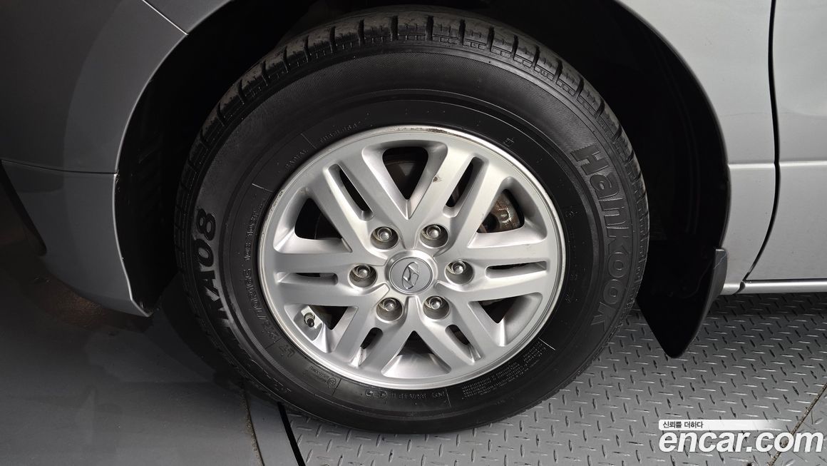 Hyundai Starex 2019