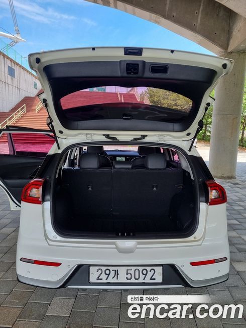 Kia Niro 2017