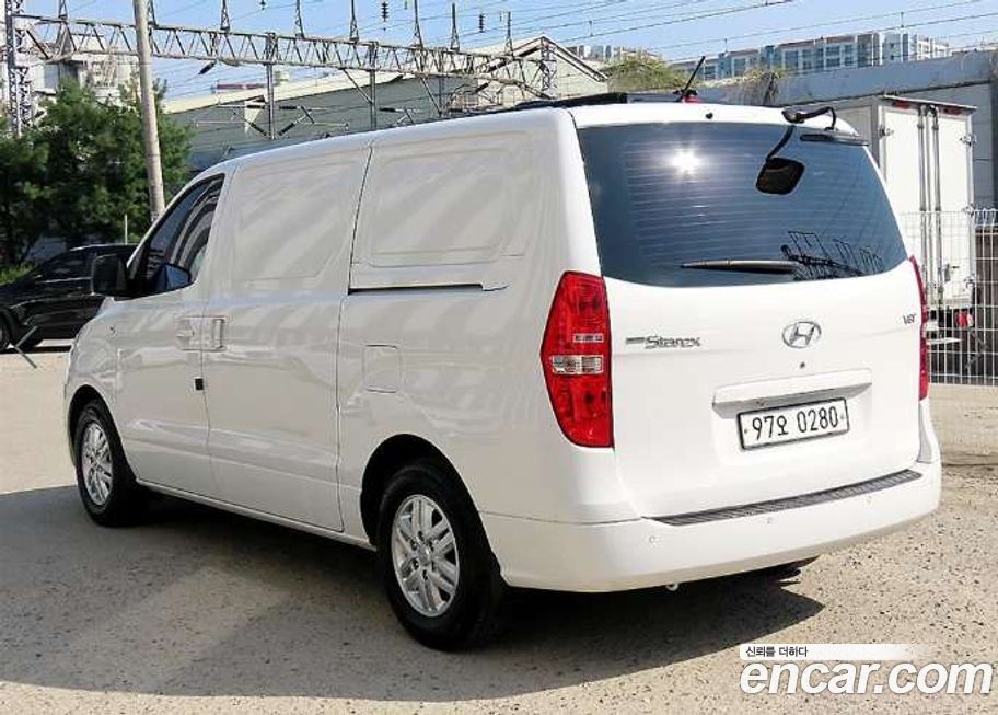 Hyundai Starex 2018