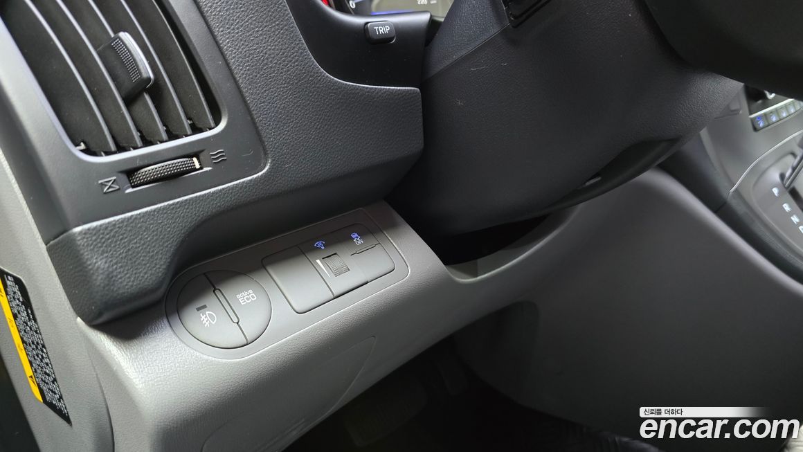 Hyundai Starex 2019