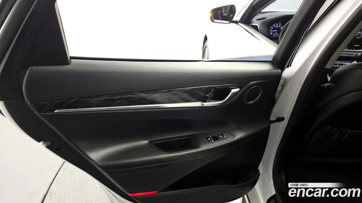 Hyundai Grandeur 2017