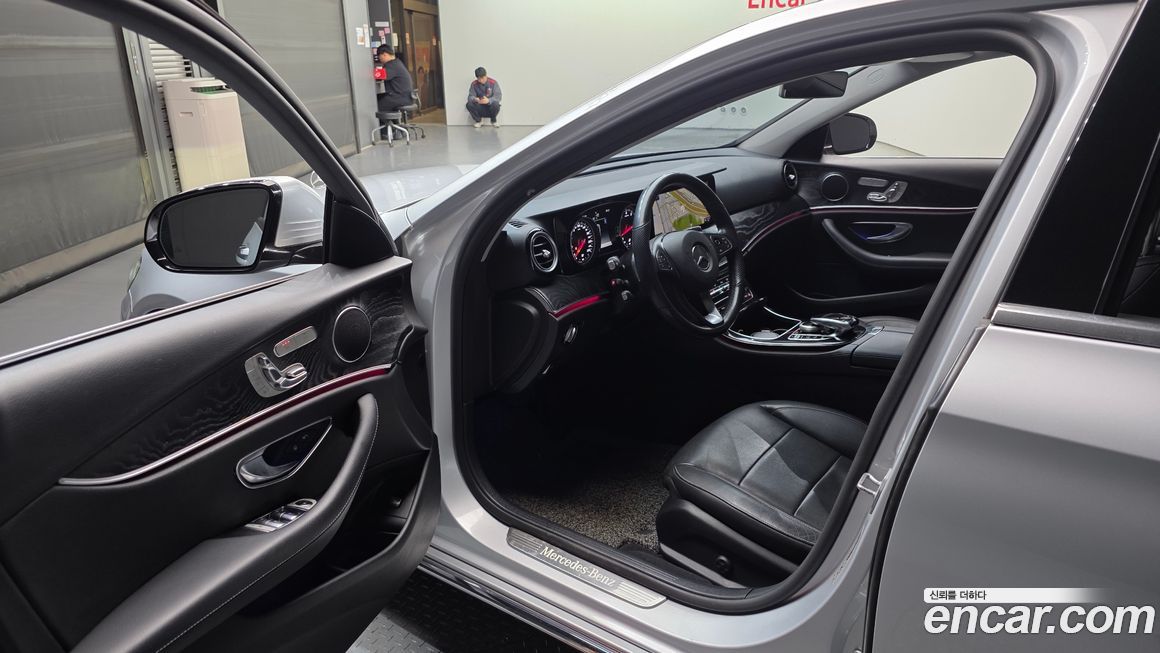 Mercedes-Benz E-Class 2018