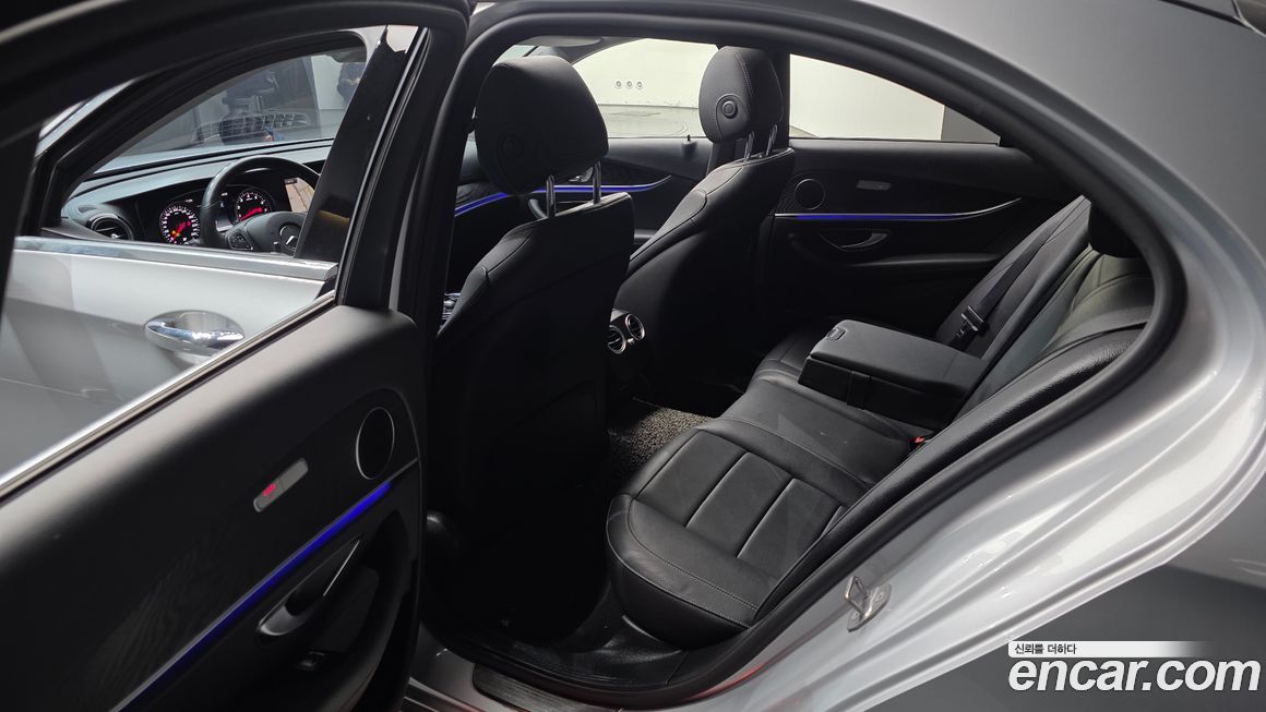 Mercedes-Benz E-Class 2018
