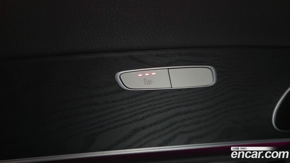 Mercedes-Benz E-Class 2018