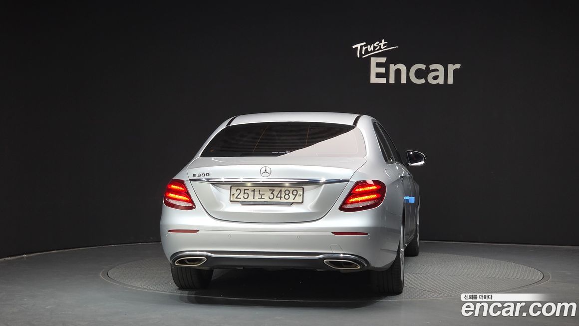 Mercedes-Benz E-Class 2018