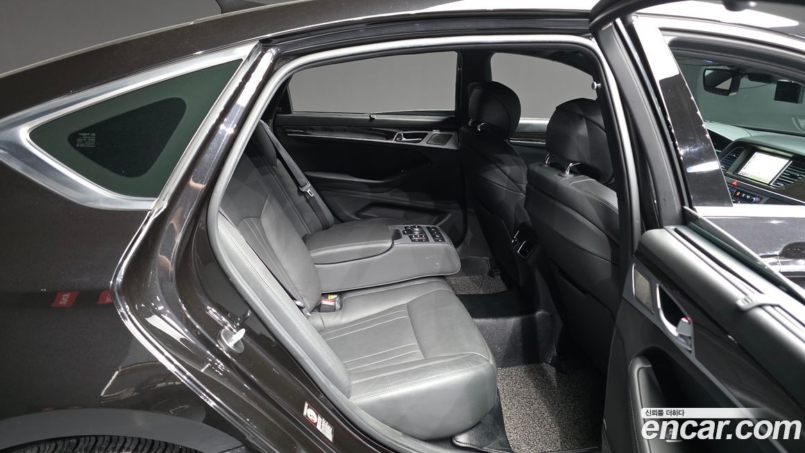Genesis G80 2018