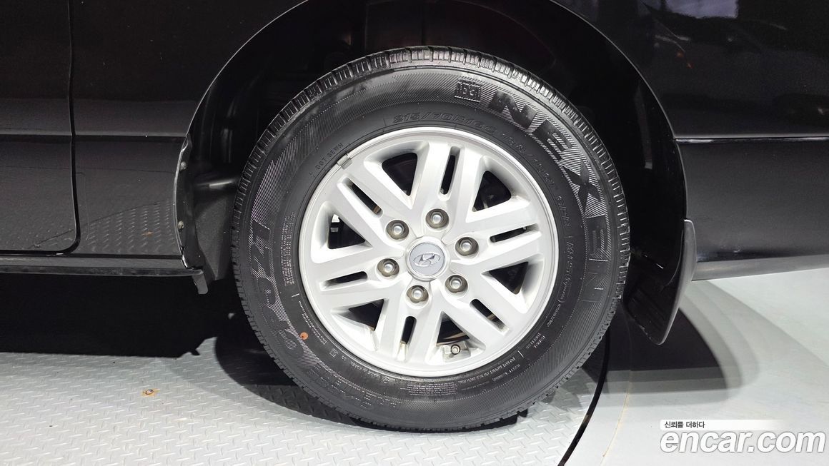 Hyundai Starex 2019