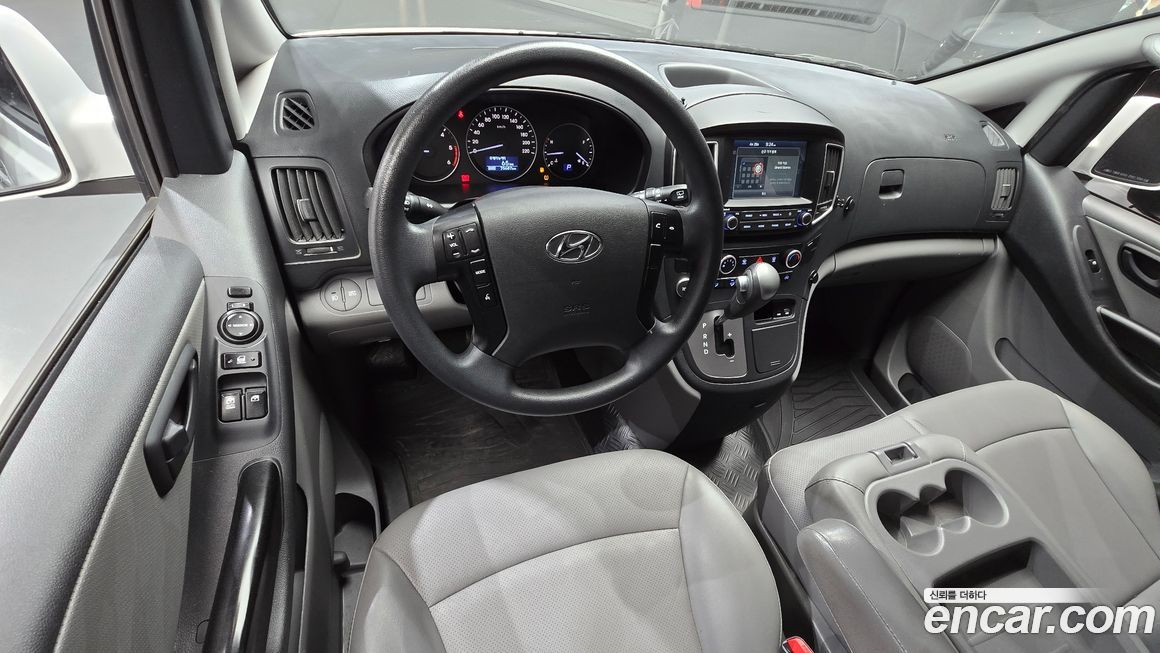 Hyundai Starex 2021