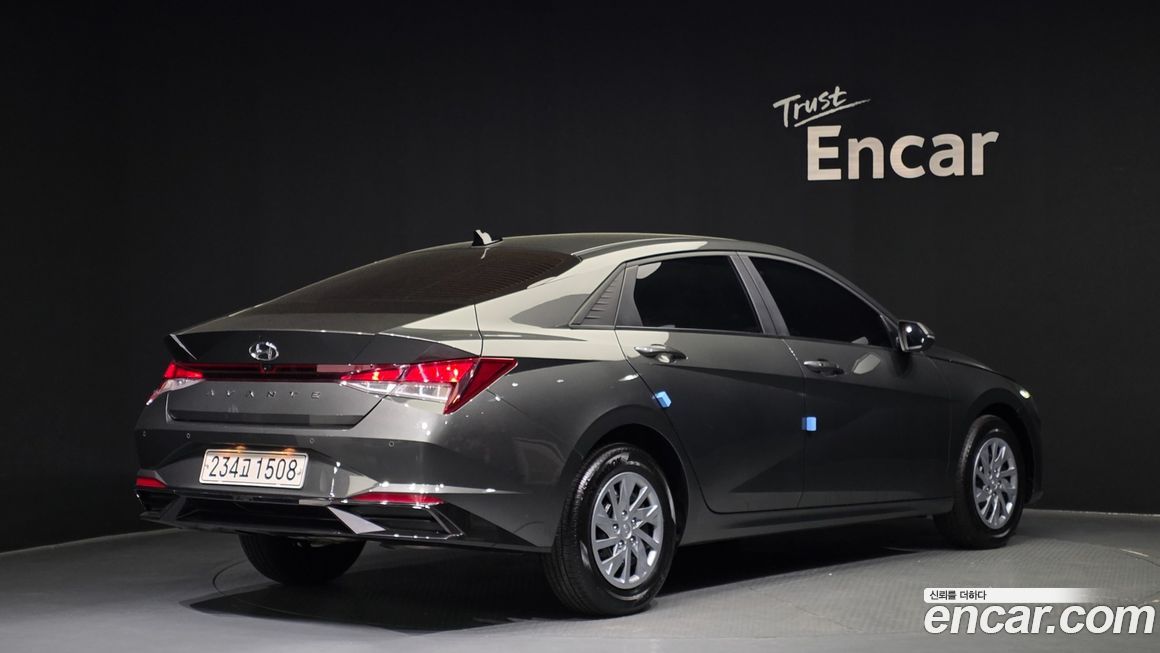 Hyundai AVANTE 2021