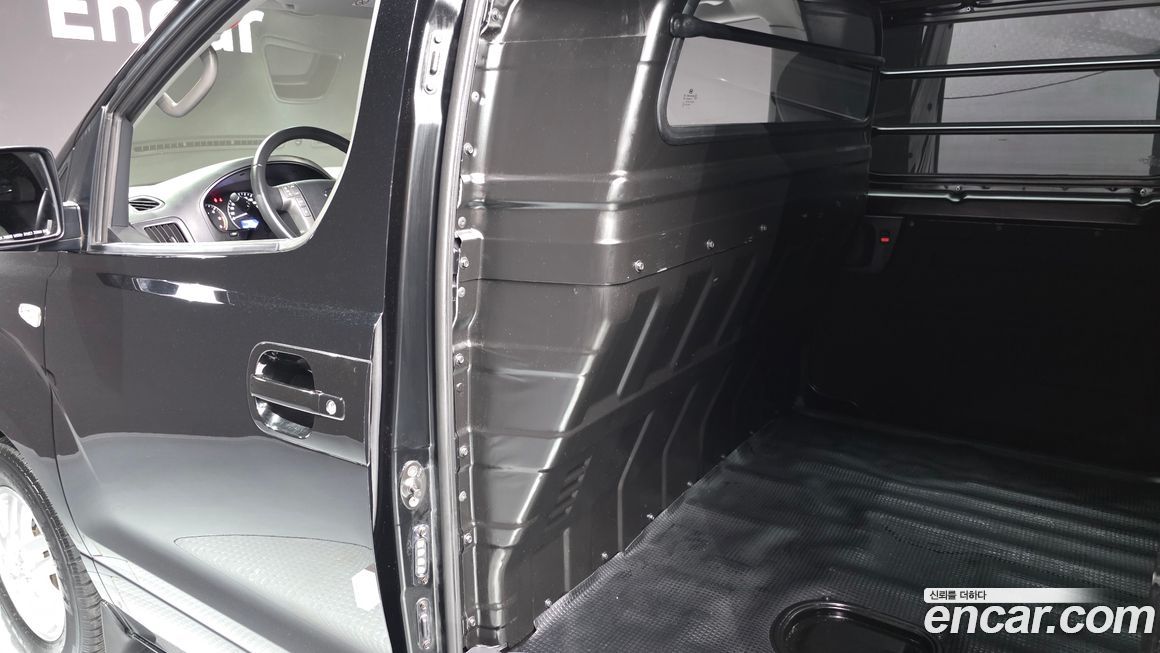 Hyundai Starex 2019
