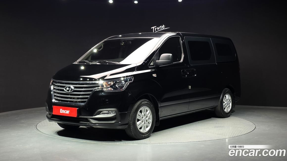 Hyundai Starex 2019