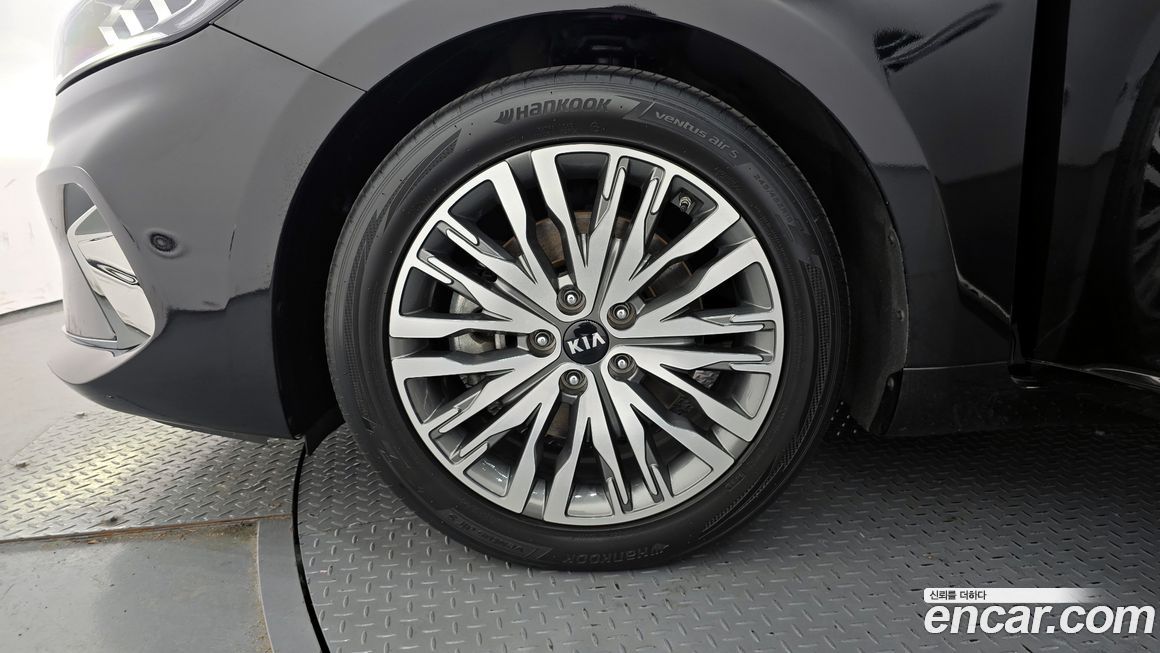 Kia K7 2020