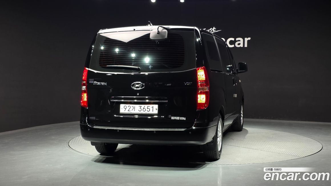 Hyundai Starex 2019